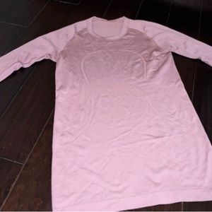 Lululemon pink peony swiftly tech size 2 long sleeve